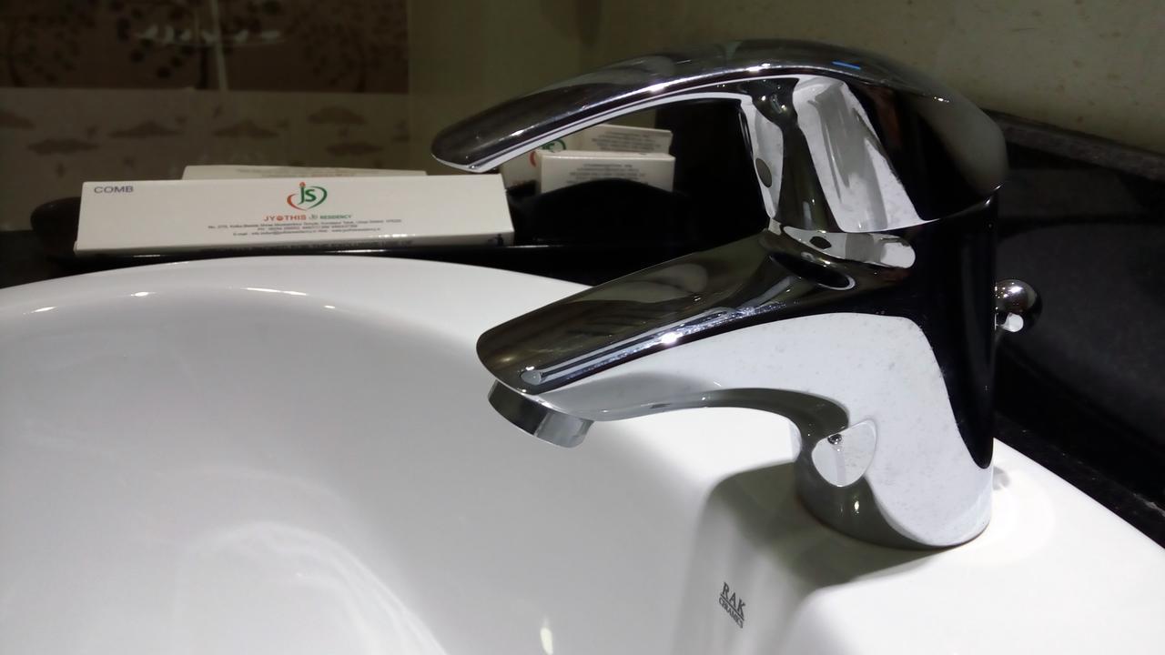 Hotel Jyothis Residency Kollur Zewnętrze zdjęcie