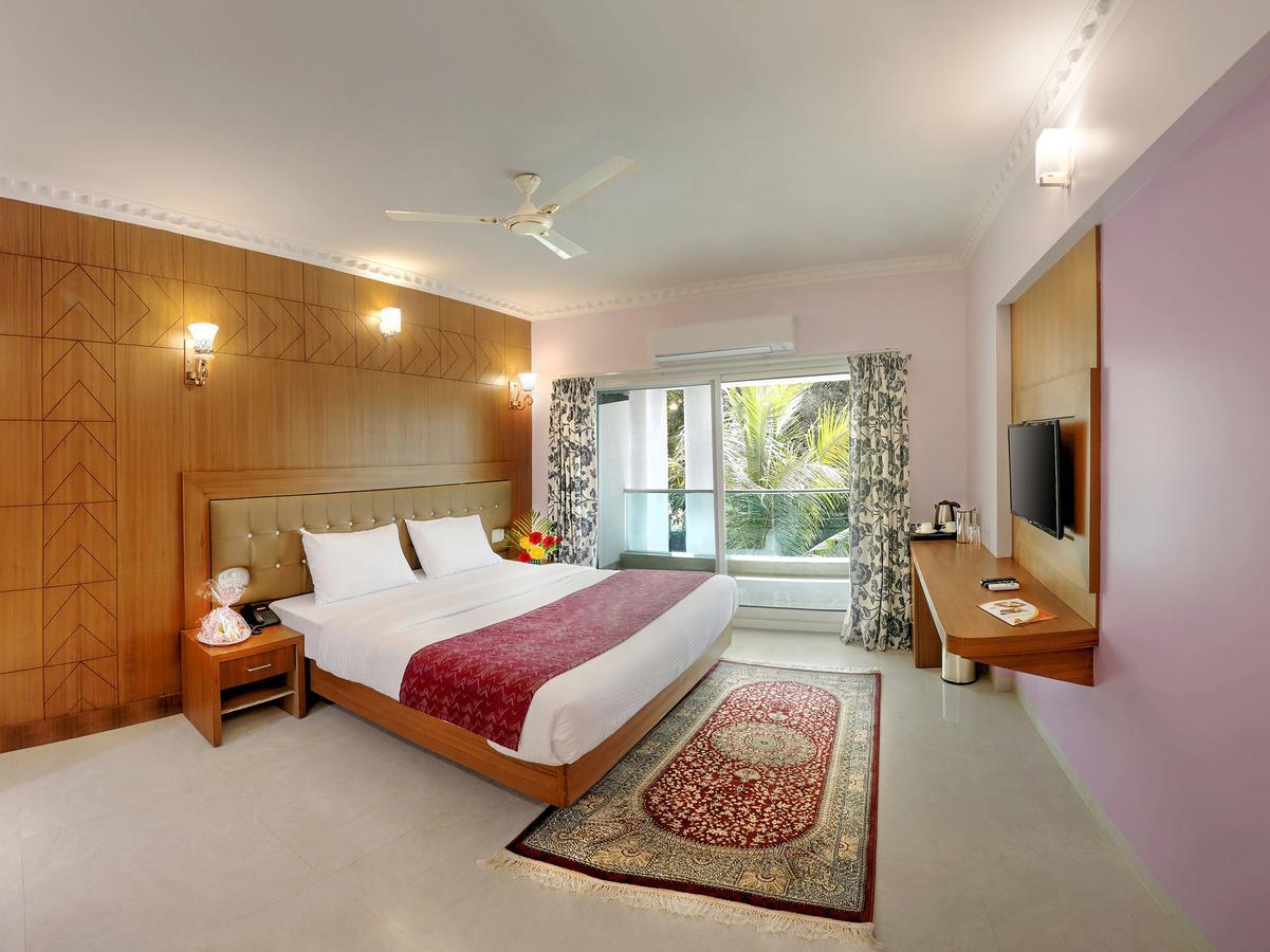 Hotel Jyothis Residency Kollur Zewnętrze zdjęcie