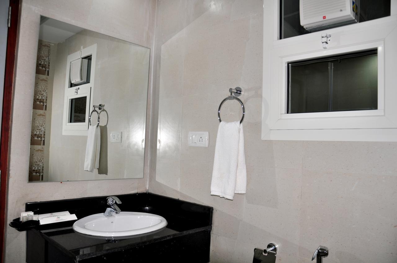 Hotel Jyothis Residency Kollur Zewnętrze zdjęcie